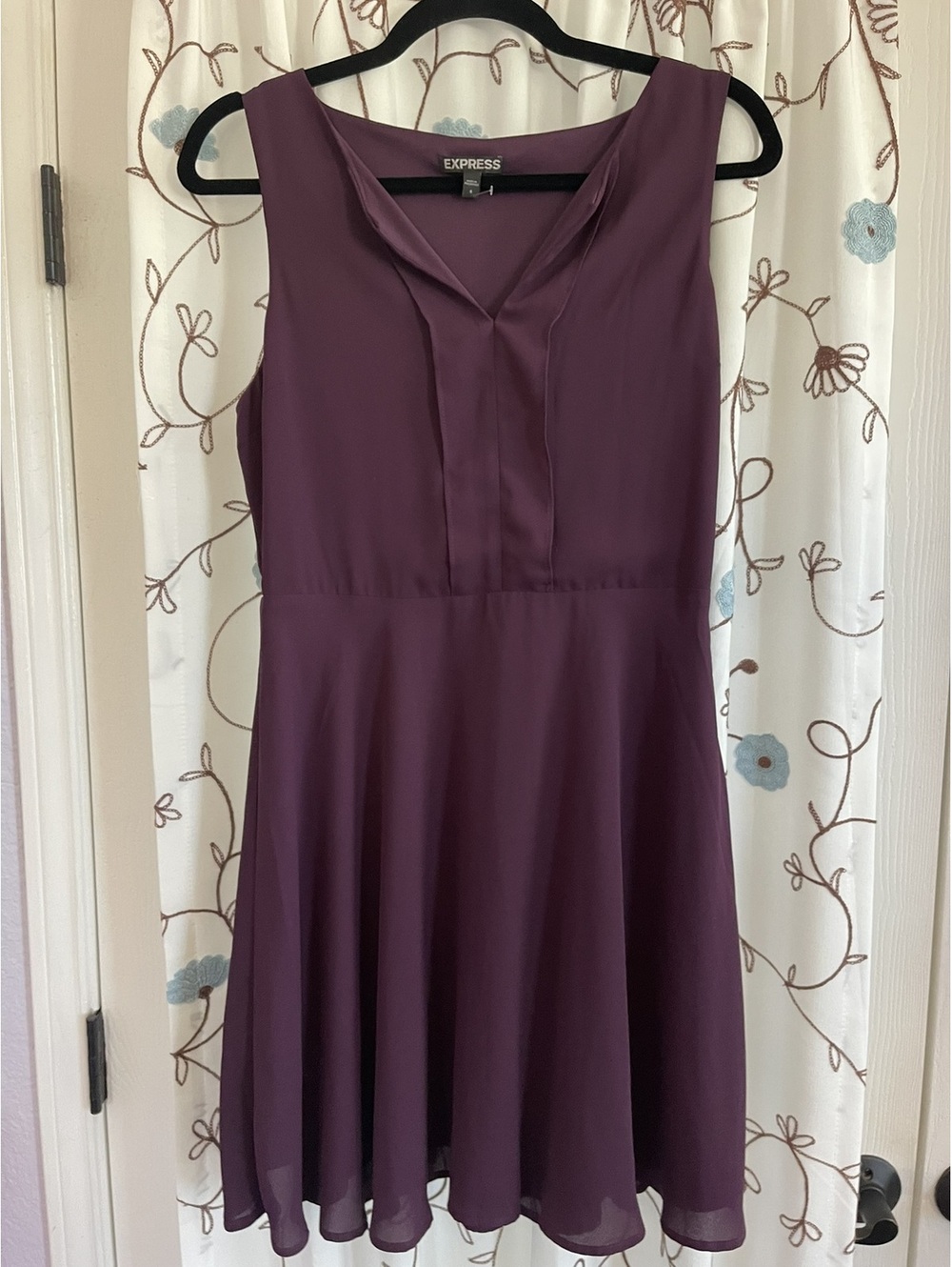 S | Express | Plum sleeveless fit-and-flare dress - Picture 5 of 7